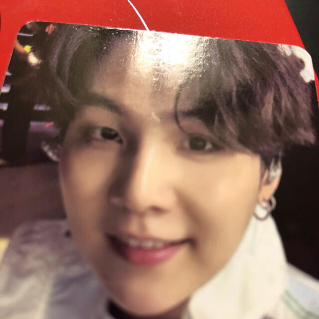 bts mos one dvd トレカ　suga  ユンギ エンタメ/ホビーのタレントグッズ(アイドルグッズ)の商品写真