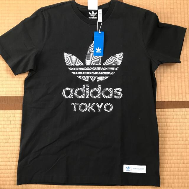 adidas(アディダス)のアディダス×タカハシヒロコ　コラボトレフォイルTシャツ メンズのトップス(Tシャツ/カットソー(半袖/袖なし))の商品写真