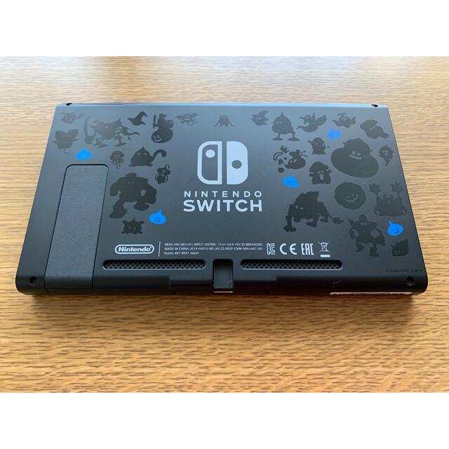 Nintendo Switch(ニンテンドースイッチ)のNintendo Switch スイッチ 本体 ロトエディション 美品 エンタメ/ホビーのゲームソフト/ゲーム機本体(家庭用ゲーム機本体)の商品写真