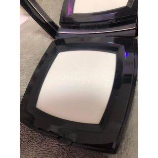 シャネル(CHANEL)のシャネル プードゥル ルミエール グラッセ 14g(フェイスパウダー)