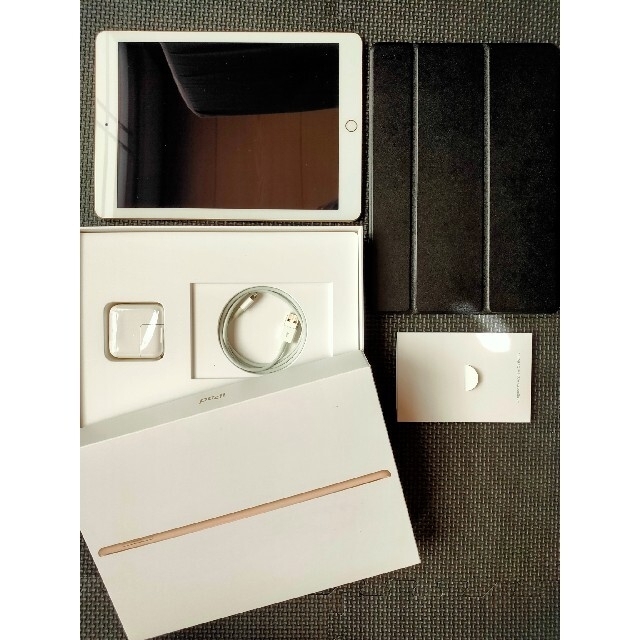 Apple(アップル)のIPad 第5世代 32GB WiFi スマホ/家電/カメラのPC/タブレット(タブレット)の商品写真