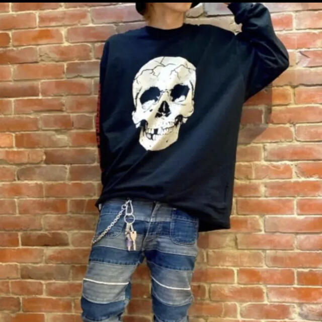 HYSTERIC GLAMOUR(ヒステリックグラマー)の極美品　ヒステリックグラマー　SKULL HEAD オーバーサイズTシャツ メンズのトップス(Tシャツ/カットソー(七分/長袖))の商品写真