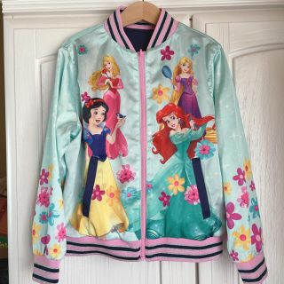 ディズニー(Disney)のchammaさま専用！！コストコ　ディズニープリンセス　リバーシブルスカジャン(ジャケット/上着)