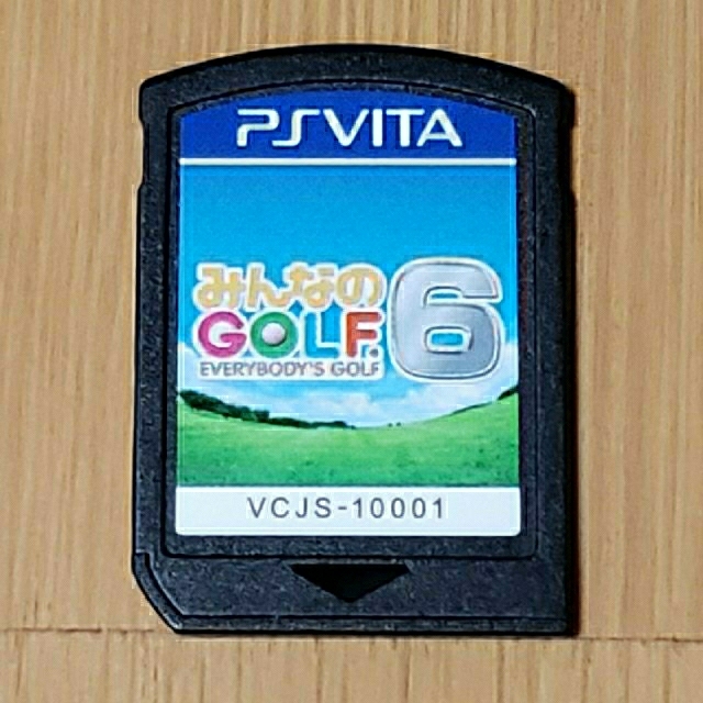 PlayStation Vita(プレイステーションヴィータ)のPlayStation®Vita、みんゴル6、32GBﾒﾓﾘ、ポーチ等 エンタメ/ホビーのゲームソフト/ゲーム機本体(携帯用ゲーム機本体)の商品写真