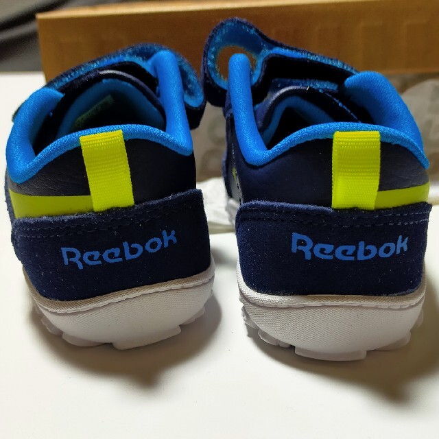 Reebok(リーボック)の最終値下げ　再出品　リーボックスニーカー　14センチ キッズ/ベビー/マタニティのベビー靴/シューズ(~14cm)(スニーカー)の商品写真