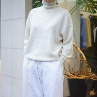 ロンハーマン(Ron Herman)の【新品未使用】auralee baby cashmere オーラリー　ニット(ニット/セーター)