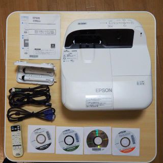 エプソン(EPSON)のEPSONプロジェクター(EB-590WT)電子ペン付き　点灯時間485H(プロジェクター)