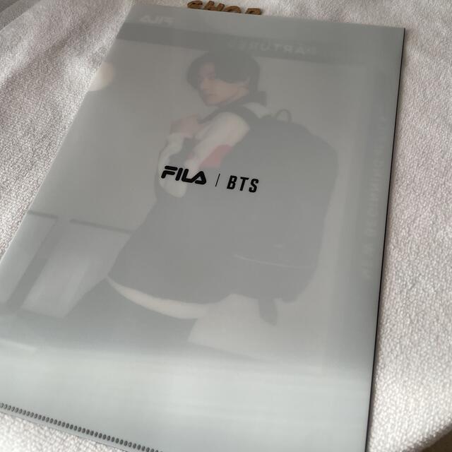 FILA(フィラ)の𓊆 新品 FILA×BTS クリアファイル JUNGKOOK  𓊇  エンタメ/ホビーのタレントグッズ(アイドルグッズ)の商品写真