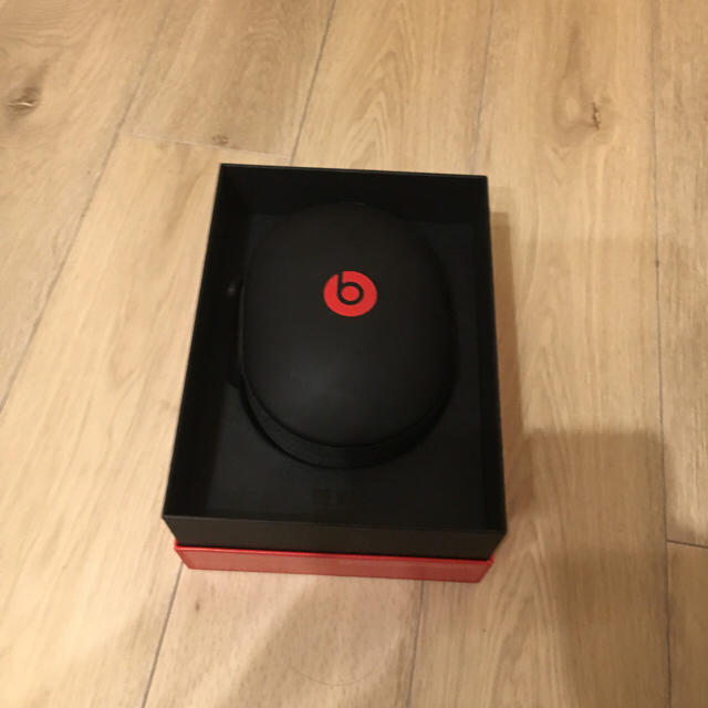 Beats by Dr Dre(ビーツバイドクタードレ)のbeats studio wireless ヘッドホン 超美品！お値下げ中!! スマホ/家電/カメラのオーディオ機器(ヘッドフォン/イヤフォン)の商品写真