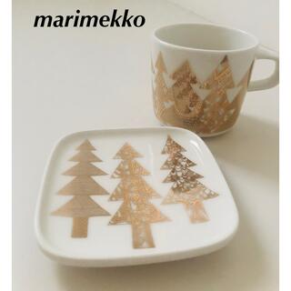 マリメッコ(marimekko)のマリメッコ クーシコッサ マグカップ&プレート クリスマス限定モデル　1セット(食器)