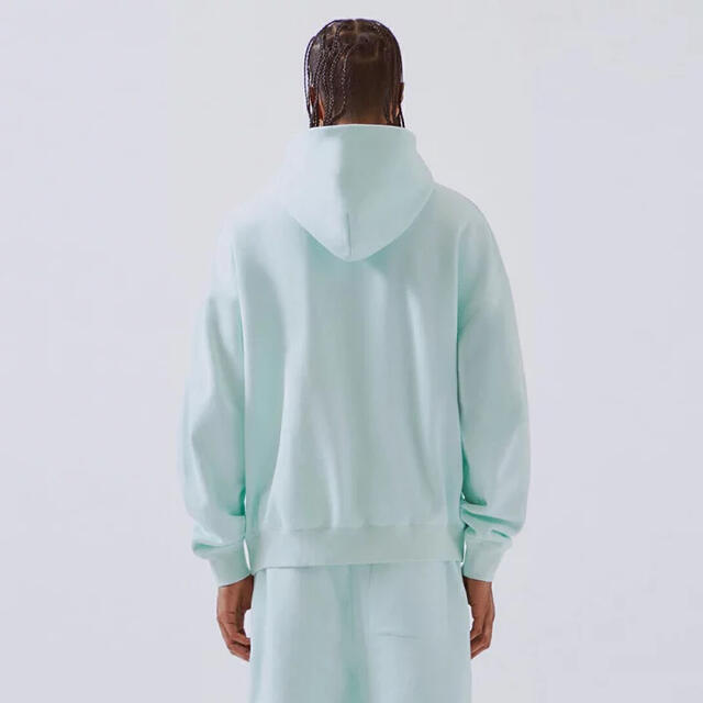 FEAR OF GOD(フィアオブゴッド)のFOG ESSENTIALS FRONT MINI LOGO HOODIE メンズのトップス(パーカー)の商品写真