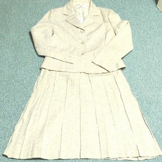 クレージュ(Courreges)のクレージュ★スーツ★新品(スーツ)