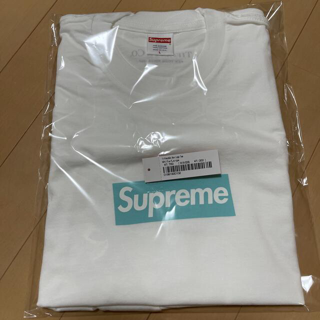 Supreme(シュプリーム)のsupreme tiffany box logo エラー メンズのトップス(Tシャツ/カットソー(半袖/袖なし))の商品写真