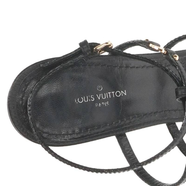 LOUIS VUITTON(ルイヴィトン)のルイヴィトン グレインカーフレザーLVメタルサンダル 37 レディースの靴/シューズ(サンダル)の商品写真