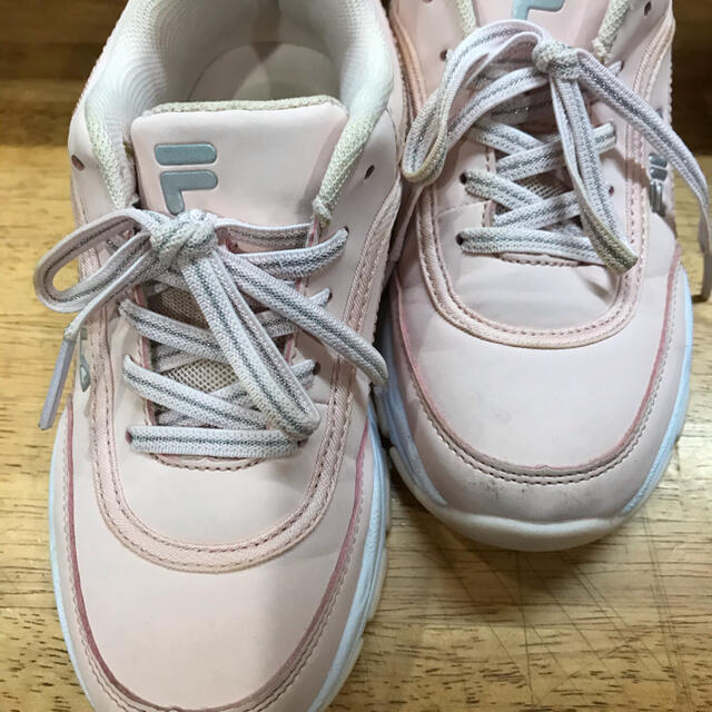 FILA(フィラ)のFILAキッズ靴20センチ キッズ/ベビー/マタニティのキッズ靴/シューズ(15cm~)(スニーカー)の商品写真