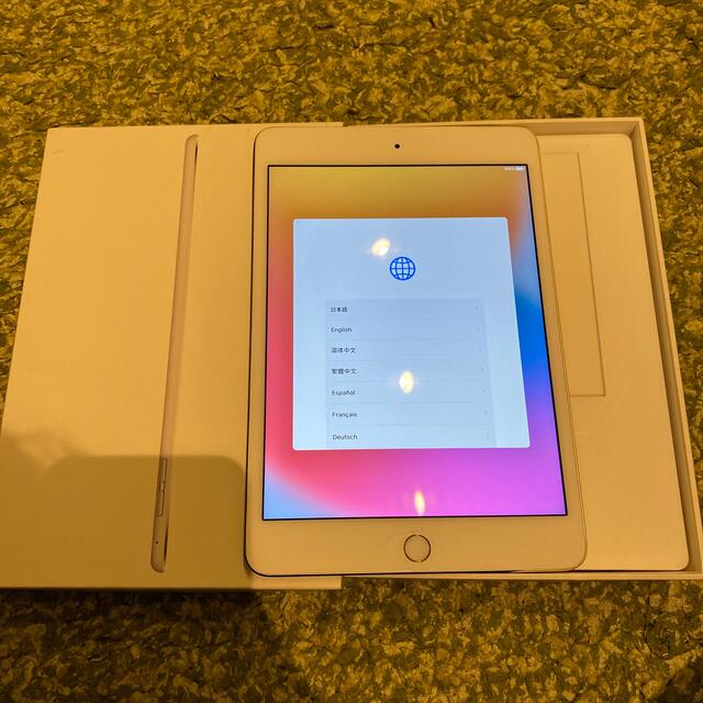 iPad mini4 32G シルバー