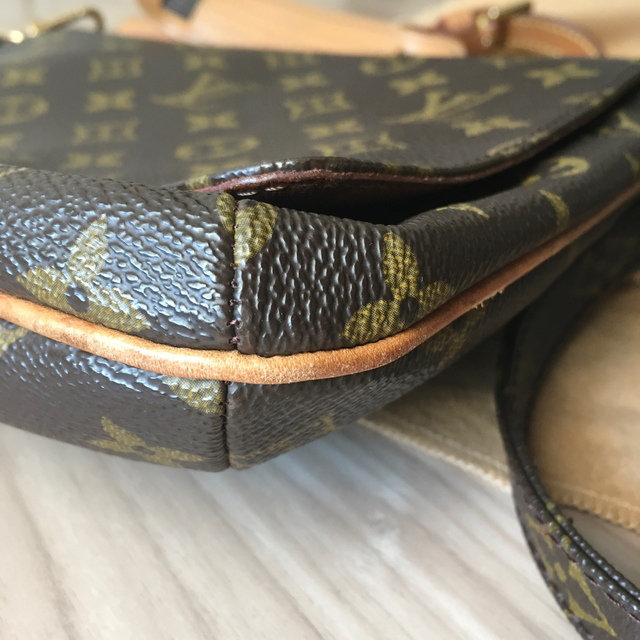 LOUIS VUITTON(ルイヴィトン)のLOUIS VUITTON ミュゼットタンゴ ＆モノグラムロングストラップ レディースのバッグ(ショルダーバッグ)の商品写真