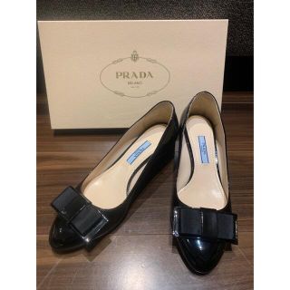 プラダ(PRADA)のPRADA エナメルパンプス(ハイヒール/パンプス)