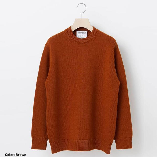 トップスTHIS IS A SWEATER クルーネックニット