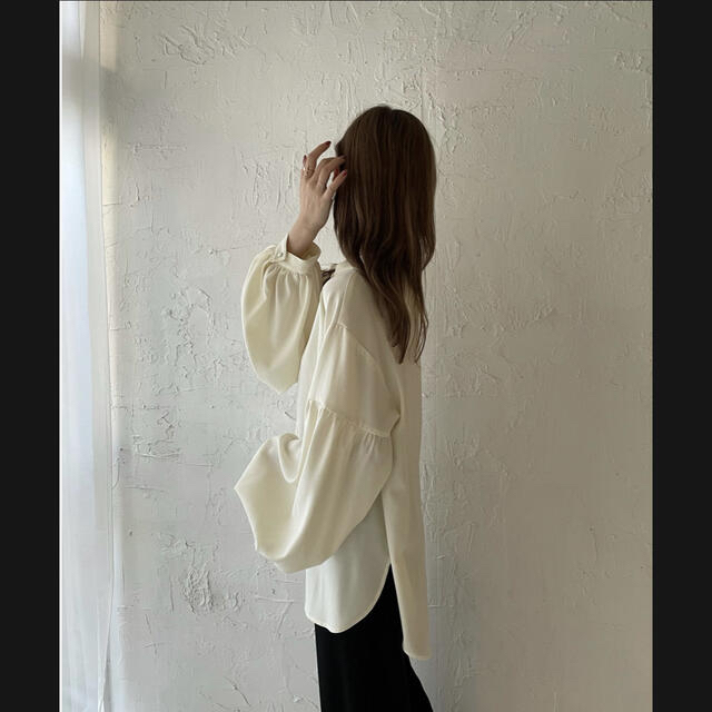 【erme】Volume sleeve blouse