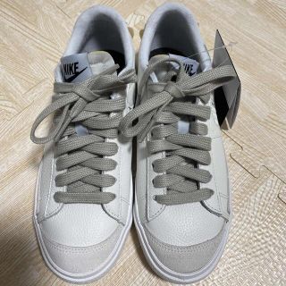 ナイキ(NIKE)の【新品】ナイキ ブレーザー　Low77(スニーカー)