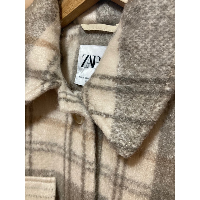 ZARA(ザラ)のぽぽち様専用　ZARA チェック柄オーバーシャツジャケット レディースのジャケット/アウター(チェスターコート)の商品写真
