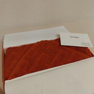 エルメス(Hermes)の【HERMES】エルメス　ハンドタオル　未使用(ハンカチ)