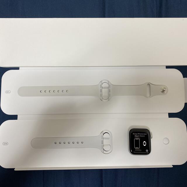 Apple Watch(アップルウォッチ)のApple Watch 5 GPS+Cellular シルバーアルミ40mm メンズの時計(腕時計(デジタル))の商品写真