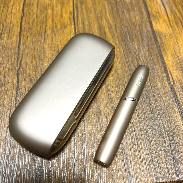 IQOS(アイコス)のiQOS アイコス３DUO メンズのファッション小物(タバコグッズ)の商品写真