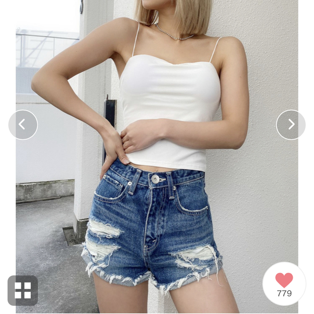 GYDA(ジェイダ)のGYDA ダメージ デニムショーパン XS レディースのパンツ(ショートパンツ)の商品写真