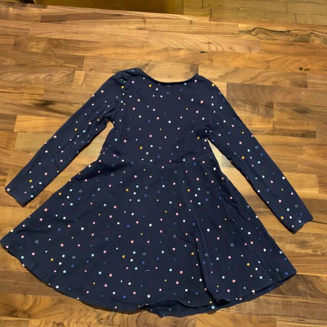 H&H(エイチアンドエイチ)のH&M ワンピース　女の子　サイズ　(4-6Y、110/116) キッズ/ベビー/マタニティのキッズ服女の子用(90cm~)(ワンピース)の商品写真