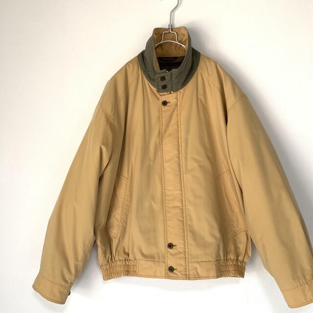 BURBERRY(バーバリー)のBurberry Burberry バーバリー　ブルゾン　イエロー　 メンズのジャケット/アウター(ブルゾン)の商品写真