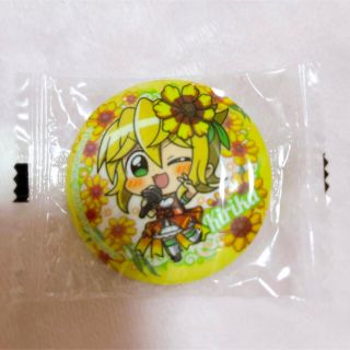 シンフォギア たまみくじ 切歌缶バッジ ガチャガチャ(バッジ/ピンバッジ)