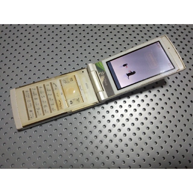 Softbank(ソフトバンク)のソフトバンク　3G携帯　830CA スマホ/家電/カメラのスマートフォン/携帯電話(携帯電話本体)の商品写真
