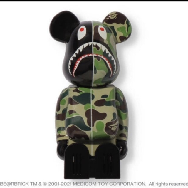 BAPE  CLEVERIN  ABC SHARK BE＠RBRICK