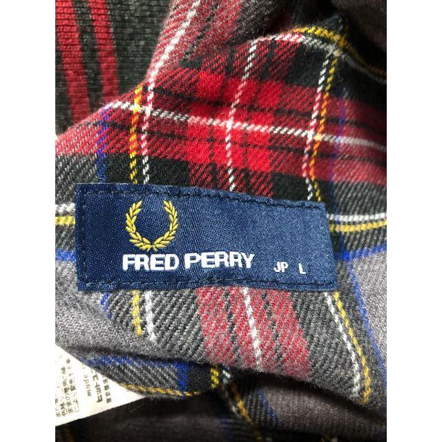 FRED PERRY(フレッドペリー)のFRED PERRY 【リバーシブル 】スイングトップ ブルゾン メンズのジャケット/アウター(ブルゾン)の商品写真
