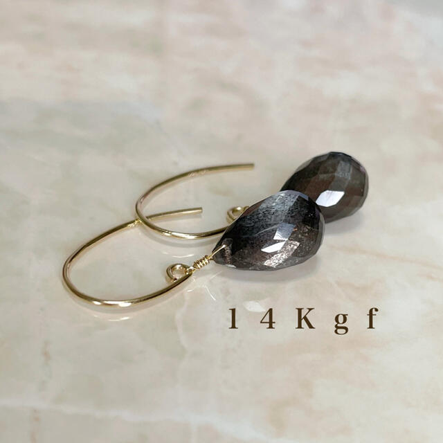 14Kgf／K14gf シルバーグレームーンストーン一粒ピアス／天然石一粒ピアス レディースのアクセサリー(ピアス)の商品写真