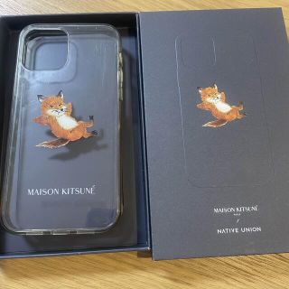 メゾンキツネ(MAISON KITSUNE')のmaison kitsune スマホケース(iPhoneケース)