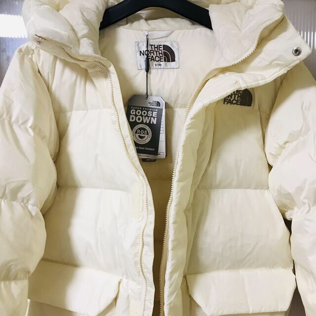 THE NORTH FACE(ザノースフェイス)の〓新着〓ノースフェイス　ダウンジャケット　シエラ レディースのジャケット/アウター(ダウンジャケット)の商品写真