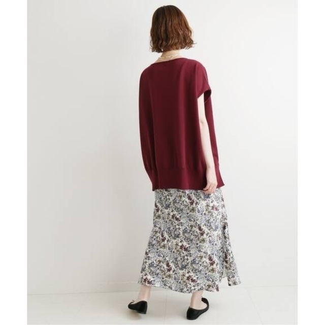 IENA(イエナ)のIENA　ニュアンスプリントスリットスカート レディースのスカート(ロングスカート)の商品写真