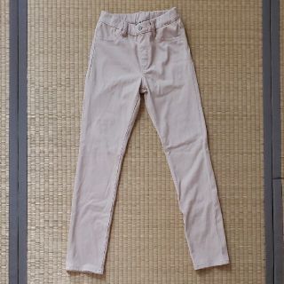 ユニクロ(UNIQLO)のオフホワイト　スキニーパンツ　140(パンツ/スパッツ)