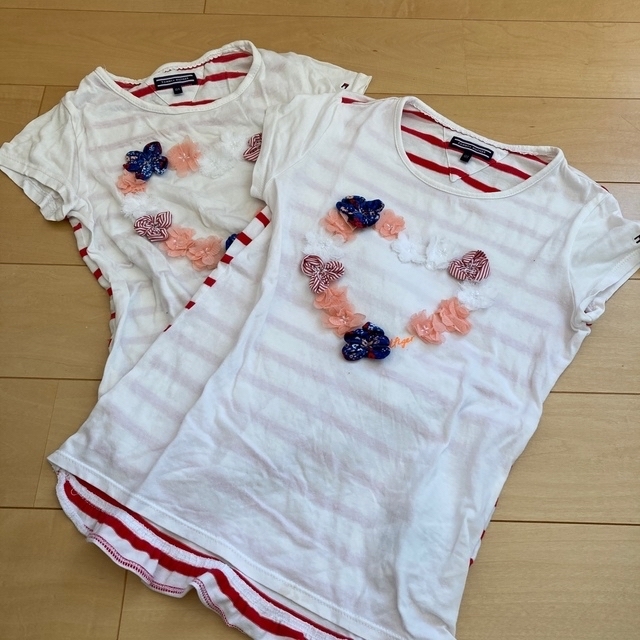 TOMMY HILFIGER(トミーヒルフィガー)の女の子姉妹  Ｔシャツ キッズ/ベビー/マタニティのキッズ服女の子用(90cm~)(Tシャツ/カットソー)の商品写真