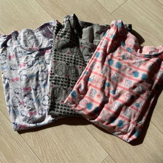 ユニクロ(UNIQLO)のヒートテック　キッズ　150㎝　長袖　丸首　ユーネック　3枚セット(下着)