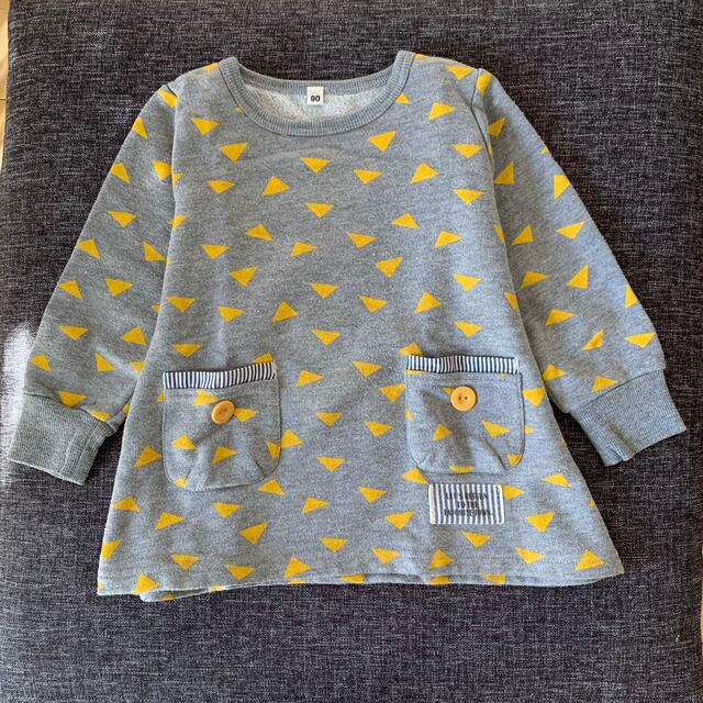 グレーチュニック丈長袖トップス 90 キッズ/ベビー/マタニティのキッズ服女の子用(90cm~)(Tシャツ/カットソー)の商品写真