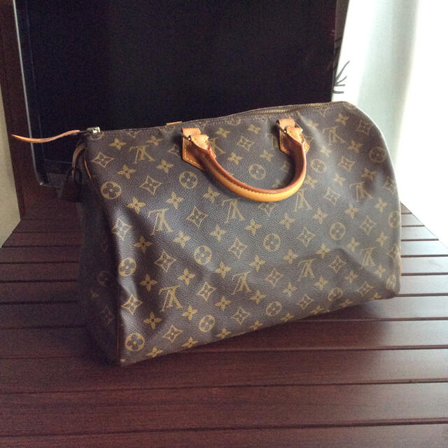 【極美品】Louis Vuitton ルイヴィトン モノグラム スピーディ 35