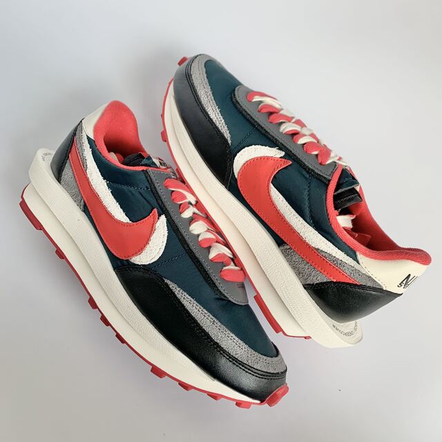 NIKE(ナイキ)のNike x Sacai x Undercover university red メンズの靴/シューズ(スニーカー)の商品写真