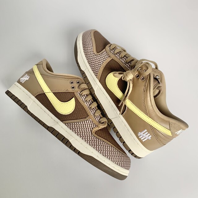 NIKE(ナイキ)のNike Dunk Low SP Undefeated Canteen Dunk メンズの靴/シューズ(スニーカー)の商品写真