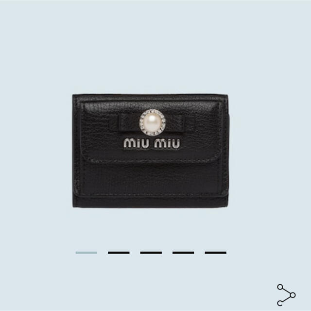 MIUMIU財布