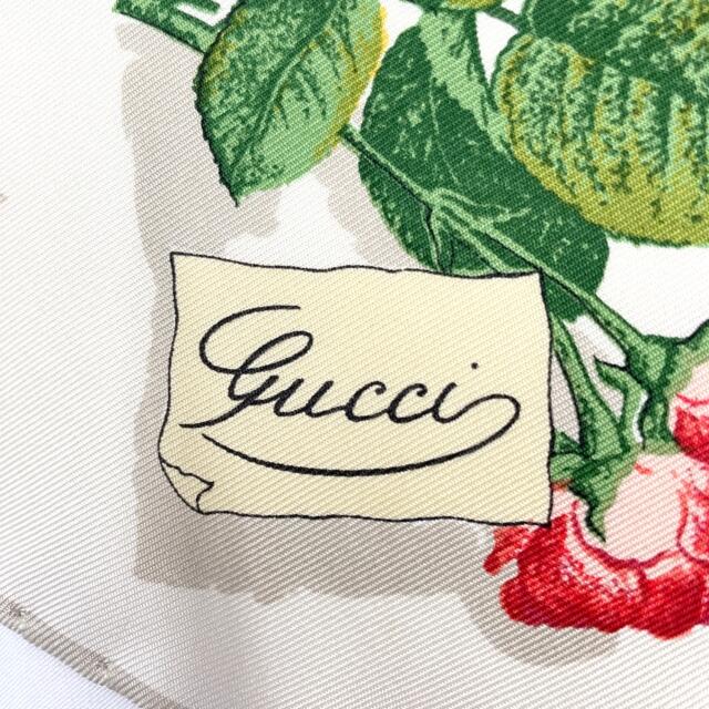 Gucci ハンカチ ベージュの通販 by J-P-Brandsラクマ店｜グッチならラクマ - グッチ 超激得得価