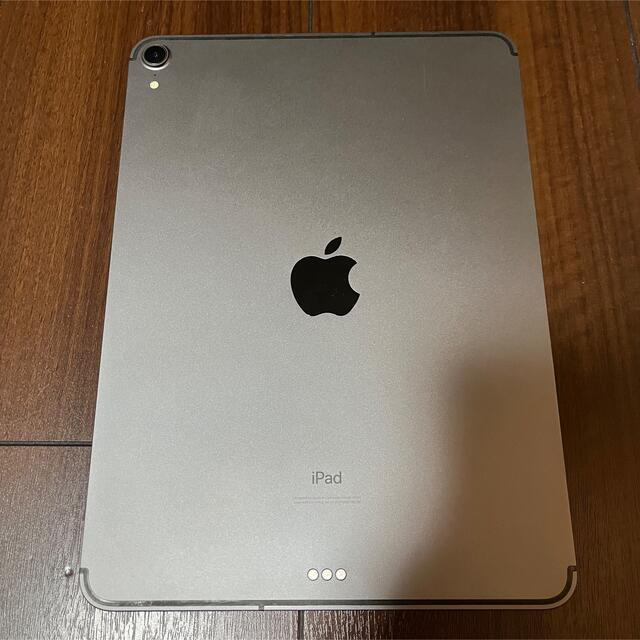 Apple(アップル)のiPad Pro 2018 SIMフリーWi-Fi＋Cellular 256GB スマホ/家電/カメラのPC/タブレット(タブレット)の商品写真